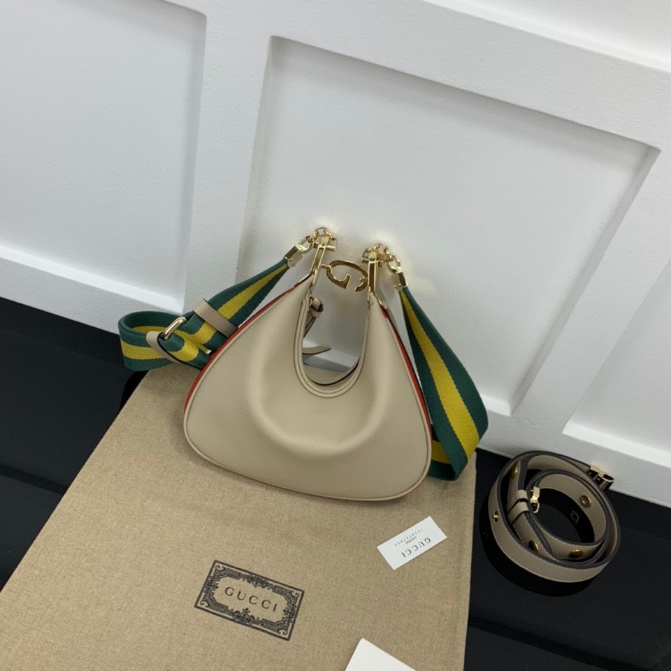 Gucci Hobo Bags